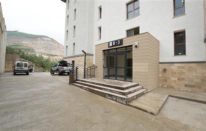 C21 Cius; Cihatlı TOKİ de Asansörlü Ara Kat 3+1 Kiralık Daire