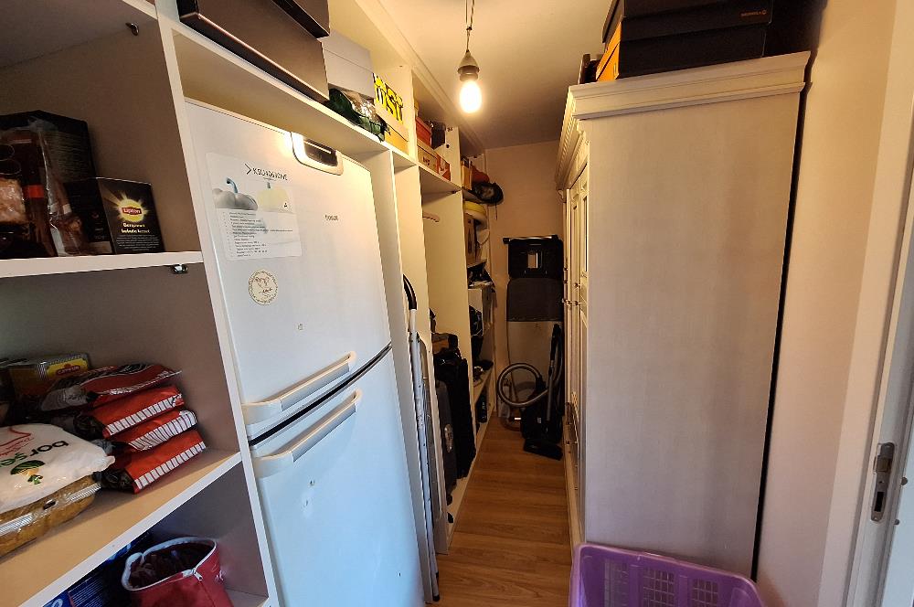 MERKEZ ZEKERİYAKÖY SİTESİNDE KİRALIK 3+1 BAHÇE KATI DAİRE