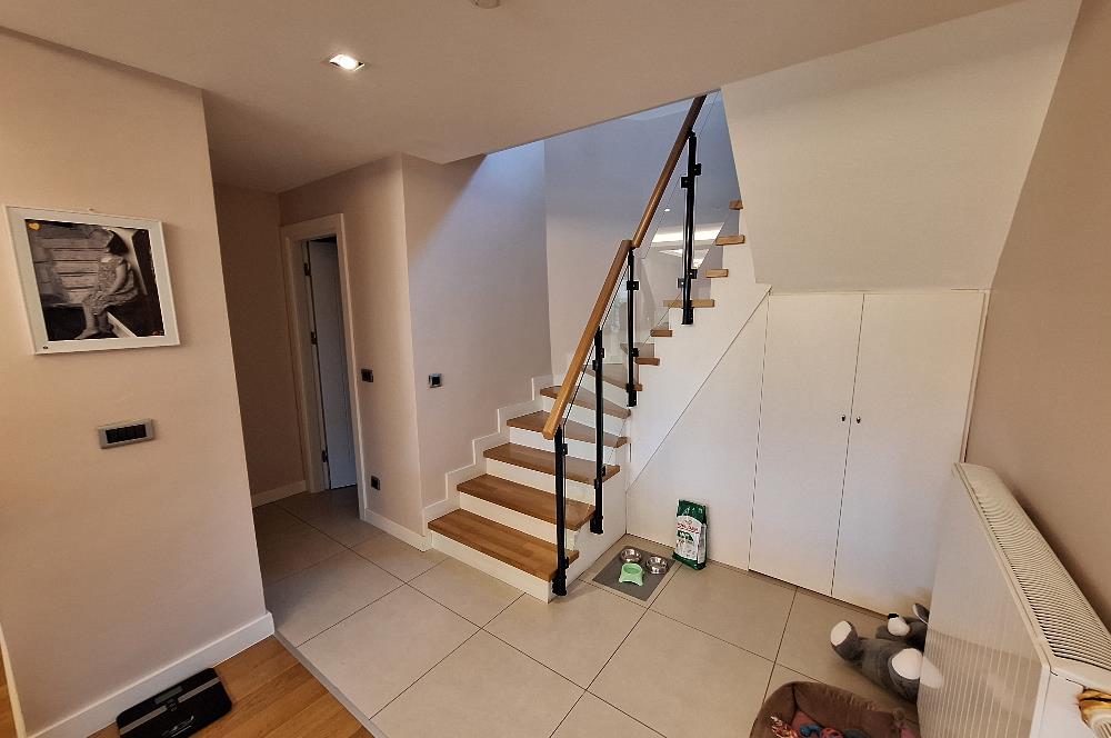 MERKEZ ZEKERİYAKÖY SİTESİNDE KİRALIK 3+1 BAHÇE KATI DAİRE