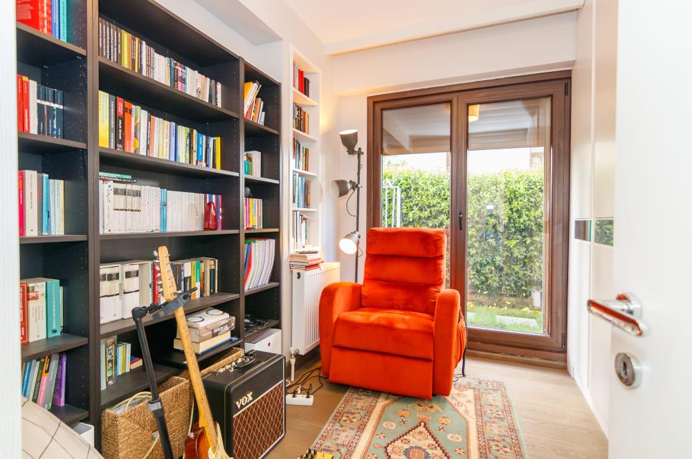 ALTUNİZADE ÖZEL BİR DAİRE BAHÇE KATI KİRALIK