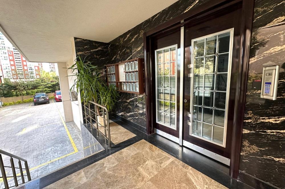BOSTANCI METROSUNA YAKIN SATILIK 3+1 DAİRE