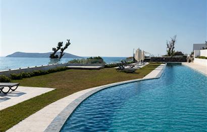 Gümüşlük Denize Sıfır Site İçerisinde Satılık 2+1 Daire