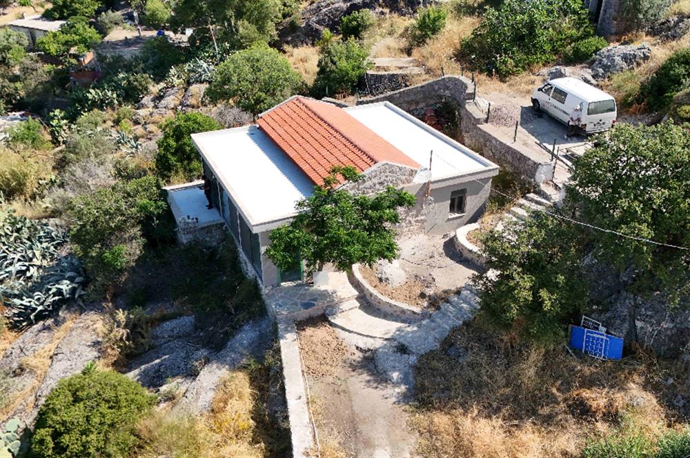 Dirmil'de Eşsiz Manzaralı, Tamamen Yenilenmiş Müstakil Villa