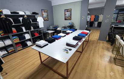 Bornova Çamdibi'nde Çift Cepheli, Hazır Kiracılı Satılık 120 m²