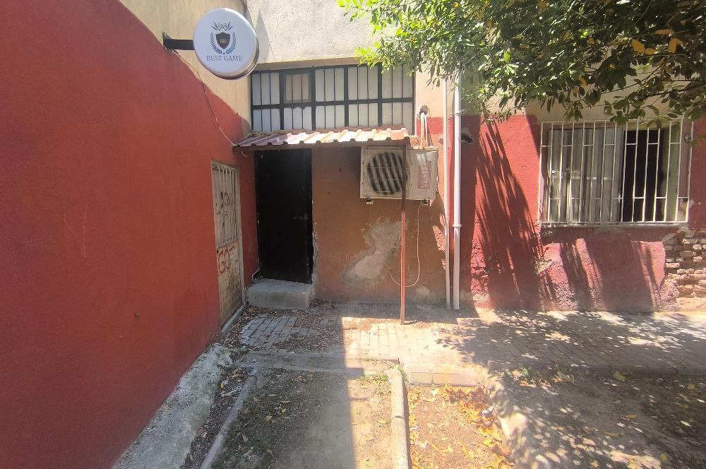 Bornova Çamdibi'nde Çift Cepheli, Hazır Kiracılı Satılık 120 m²