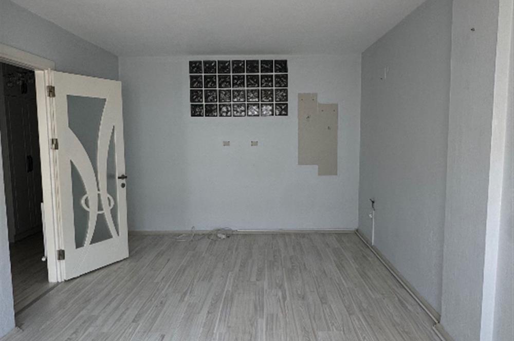 Turan Mahallesinde Tadilatlı Masrafsız Daire