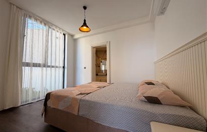 Gümüşlük Denize Sıfır Site İçerisinde Satılık 2+1 Daire