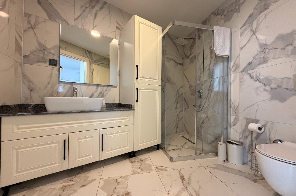 Gümüşlük Denize Sıfır Site İçerisinde Satılık 2+1 Daire