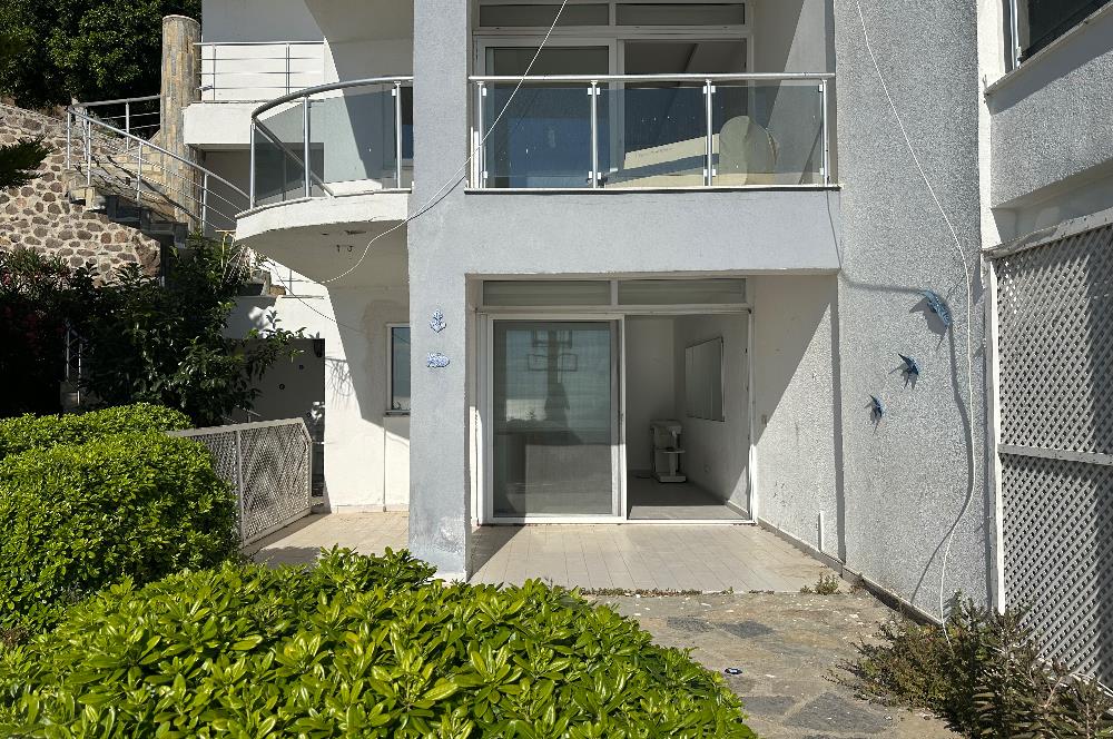 Bodrum Gündoğan Firdevs Evleri Manzaralı Bahçe Katı Satılık