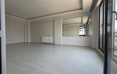 C21 İZ ELİF ZENGİN'DEN STAD YAKINI LÜKS KİRALIK DAİRE..