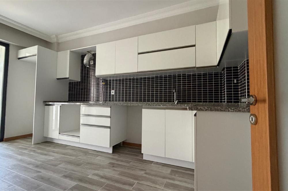 C21 İZ ELİF ZENGİN'DEN STAD YAKINI LÜKS KİRALIK DAİRE..
