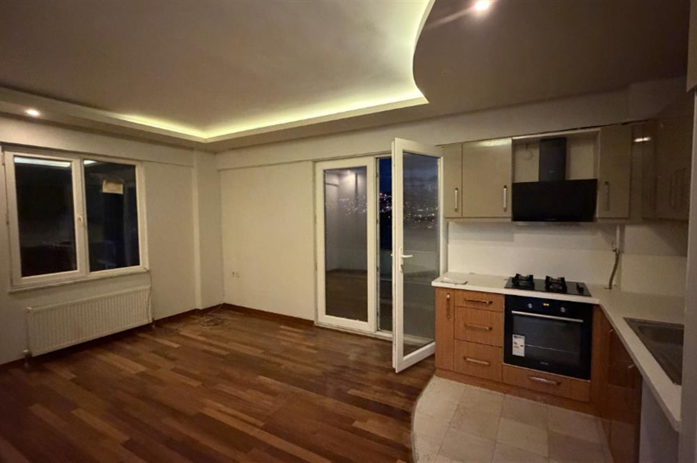 Serdivan'da Manzaralı 2+1 Kiralık Daire - C21 İZ