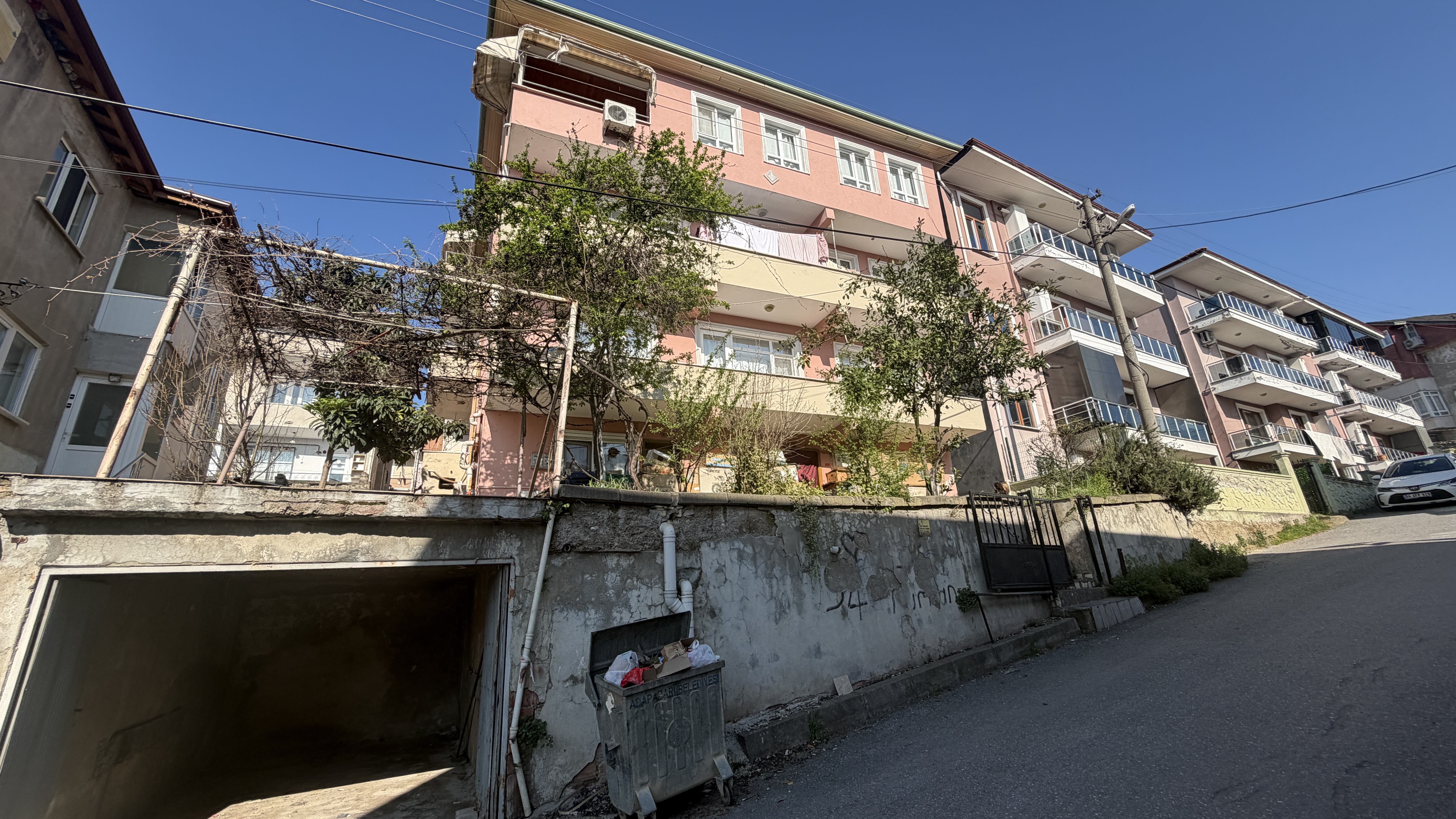 CENTURY 21 İZ'DEN MALTEPE MAH MANZARALI SATILIK KOMPLE BİNA