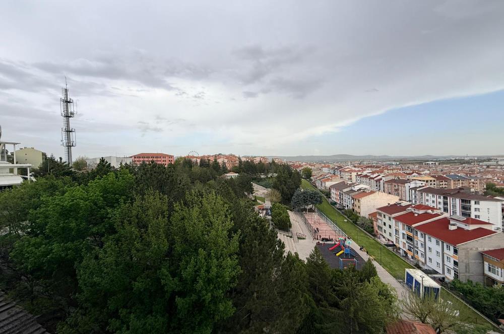 C21'MEVORA'DAN MOGAN GÖLÜ & ŞEHİR MANZARLI 4+1 DAİRE