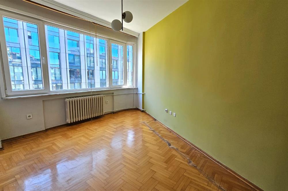 ŞİŞLİ / OSMANBEY HALASKARGAZİ CADDESİ ÜZERİNDE SATILIK 3+1 DAİRE