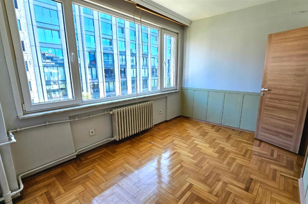 ŞİŞLİ / OSMANBEY HALASKARGAZİ CADDESİ ÜZERİNDE SATILIK 3+1 DAİRE