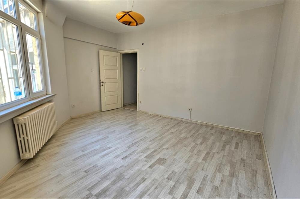 ŞİŞLİ / OSMANBEY HALASKARGAZİ CADDESİ ÜZERİNDE SATILIK 3+1 DAİRE
