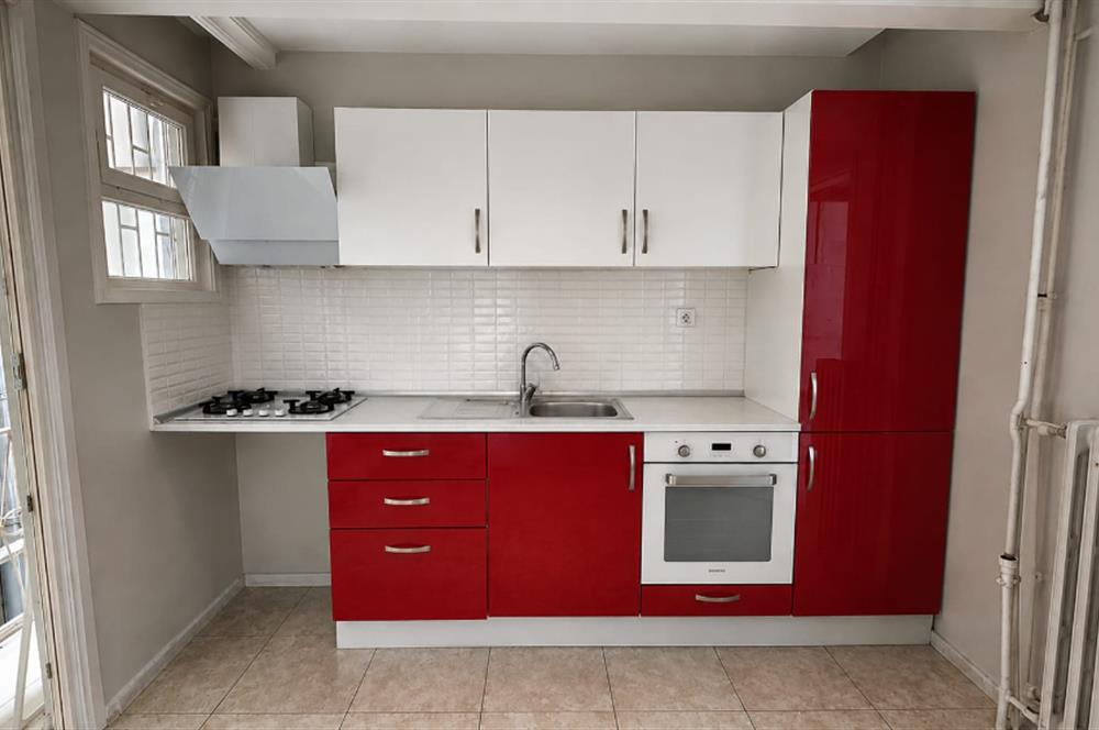 ŞİŞLİ / OSMANBEY HALASKARGAZİ CADDESİ ÜZERİNDE SATILIK 3+1 DAİRE