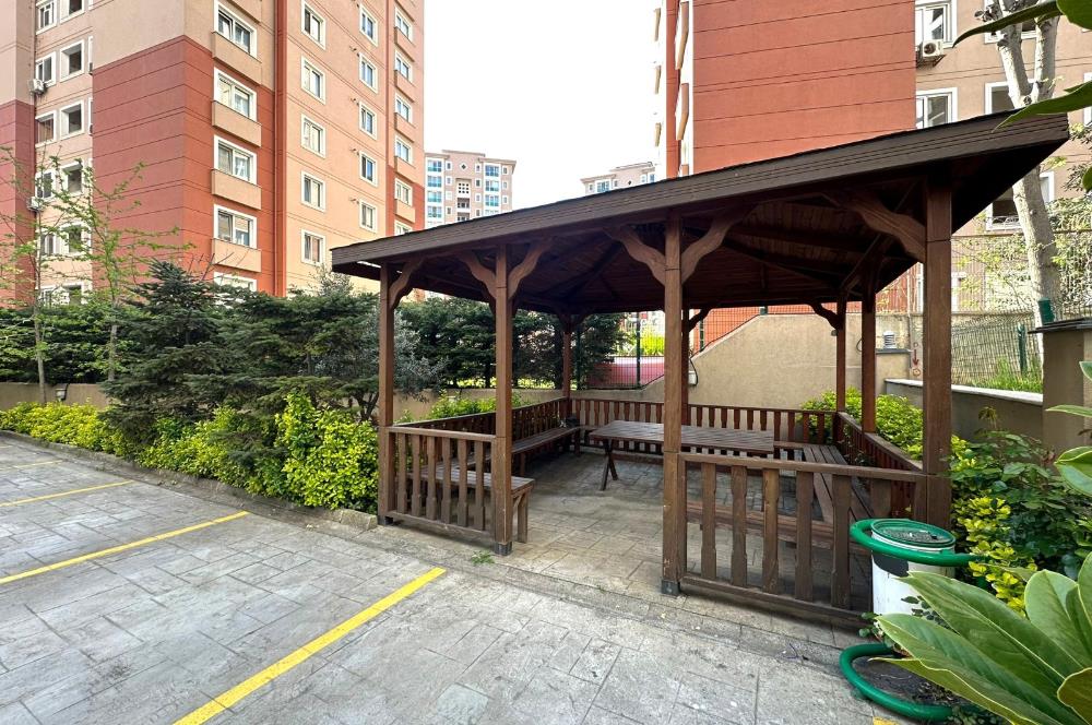 BOSTANCI METROSUNA YAKIN SATILIK 3+1 DAİRE