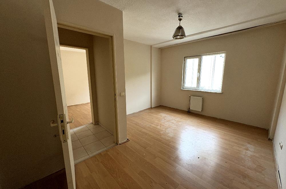 KARŞIYAKA ZÜBEYDE HANIM MAHALLESİ TOKİDE 2+1 SATILIK BOŞ DAİRE