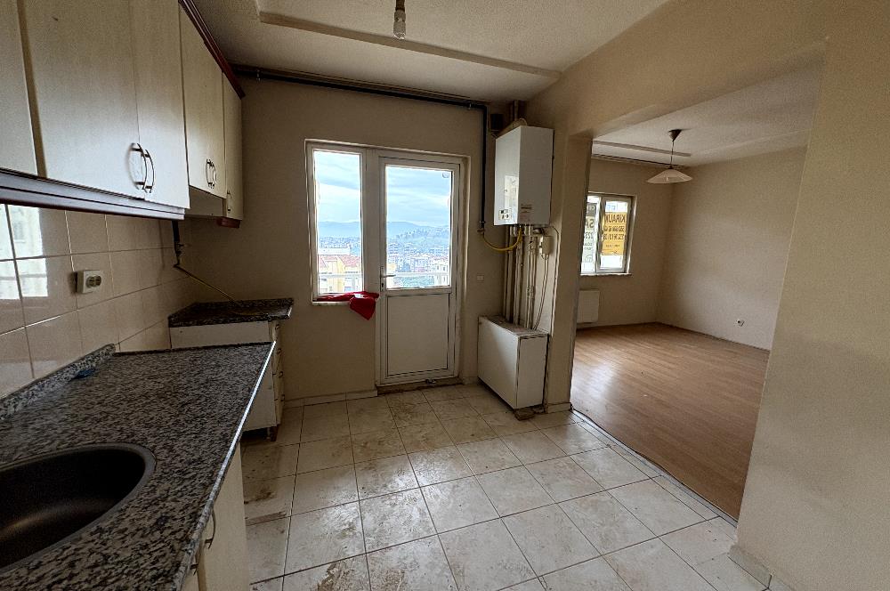 KARŞIYAKA ZÜBEYDE HANIM MAHALLESİ TOKİDE 2+1 SATILIK BOŞ DAİRE