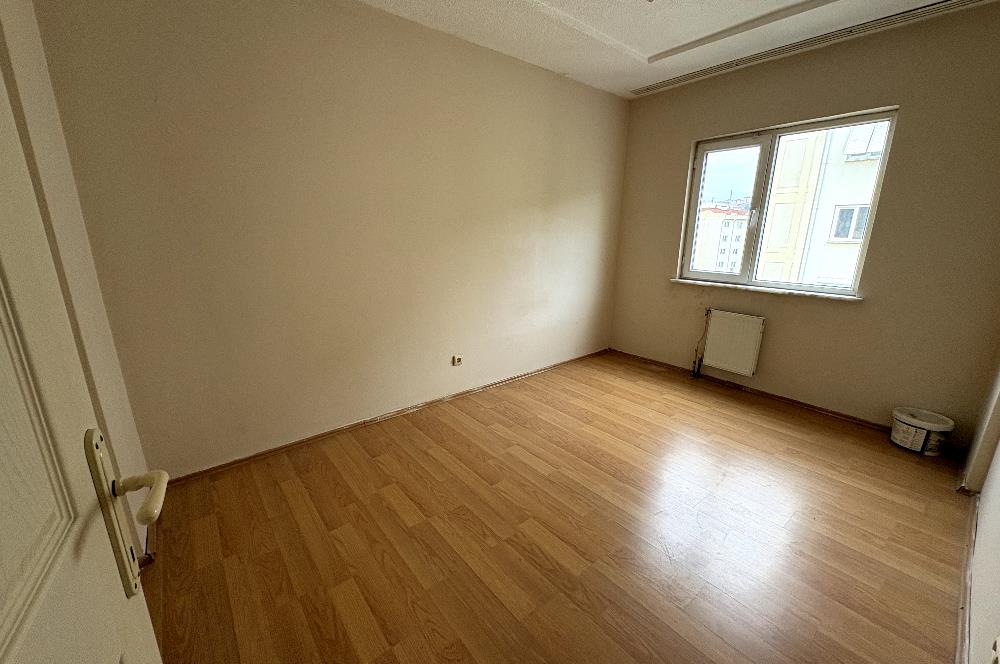 KARŞIYAKA ZÜBEYDE HANIM MAHALLESİ TOKİDE 2+1 SATILIK BOŞ DAİRE