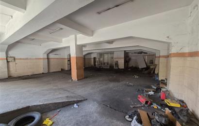 SAZLIDERE CADDESİ ÜZERİNDE 200 M2 KİRALIK OTO TAMİRHANESİ