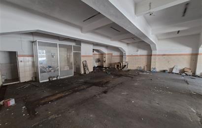 SAZLIDERE CADDESİ ÜZERİNDE 200 M2 KİRALIK OTO TAMİRHANESİ