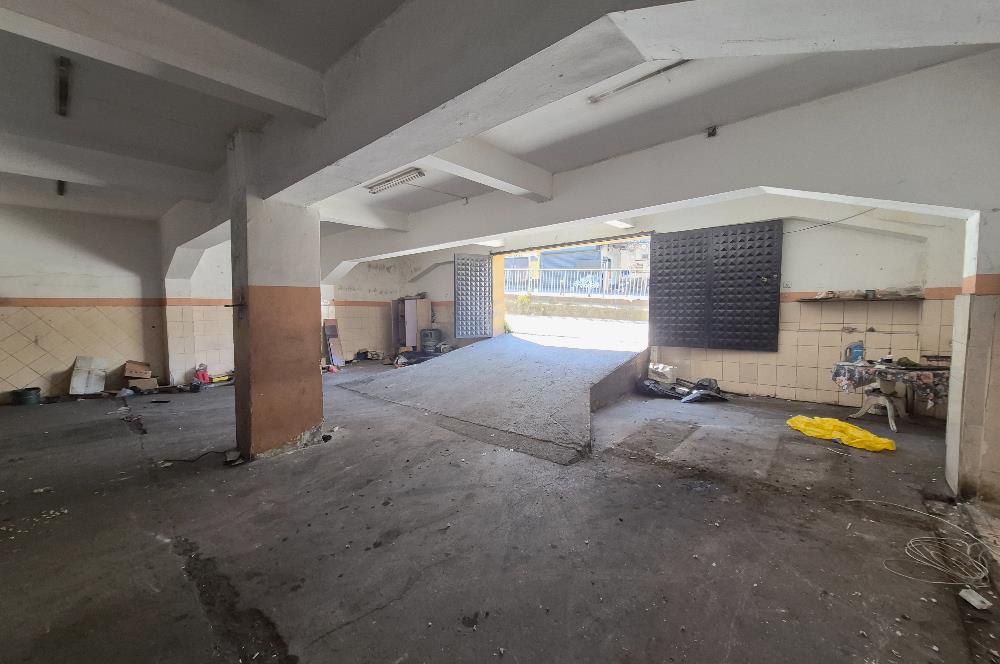 SAZLIDERE CADDESİ ÜZERİNDE 200 M2 KİRALIK OTO TAMİRHANESİ