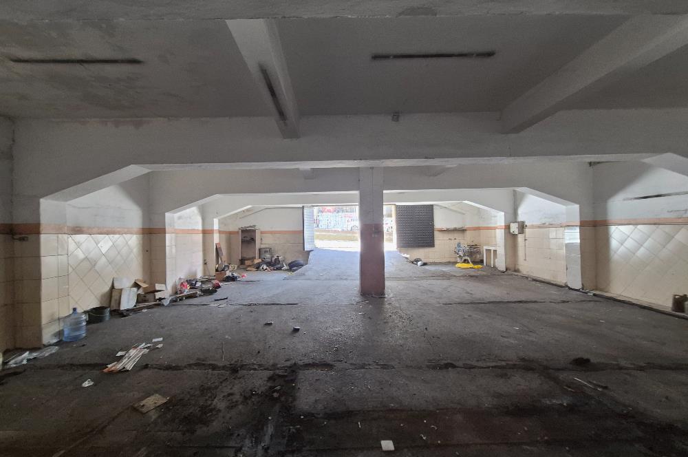 SAZLIDERE CADDESİ ÜZERİNDE 200 M2 KİRALIK OTO TAMİRHANESİ