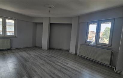 C21 LOCA'DAN ÇARŞI MERKEZDE SATILIK 2+1 DAİRE