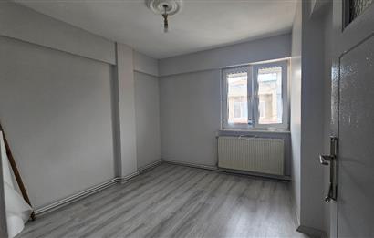 C21 LOCA'DAN ÇARŞI MERKEZDE SATILIK 2+1 DAİRE