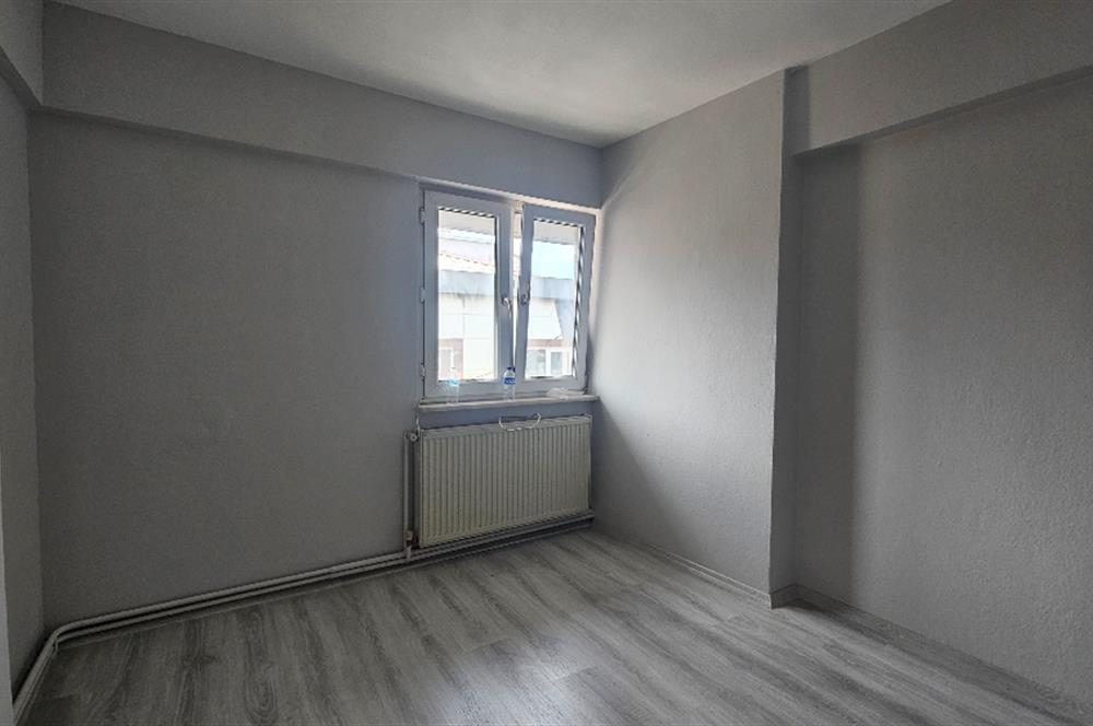 C21 LOCA'DAN ÇARŞI MERKEZDE SATILIK 2+1 DAİRE