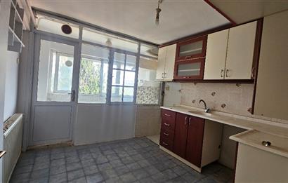 C21 LOCA'DAN ÇARŞI MERKEZDE SATILIK 2+1 DAİRE