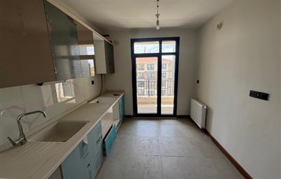 TUZLA AYDINLI TOKİ KONUTLARINDA SATILIK 2+1 DAİRE