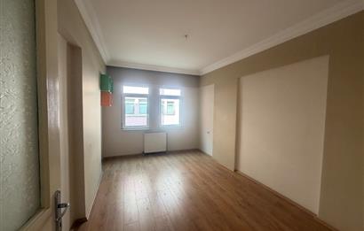 Adapazarı Şeker Mahallesinde Kiralık Geniş 3+1 Daire
