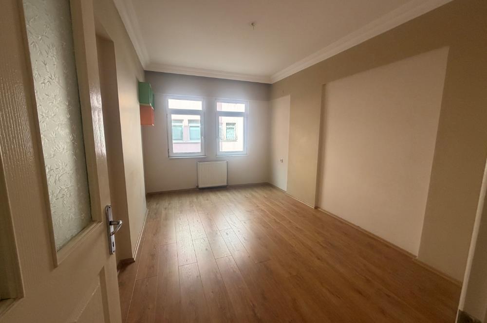 Adapazarı Şeker Mahallesinde Kiralık Geniş 3+1 Daire