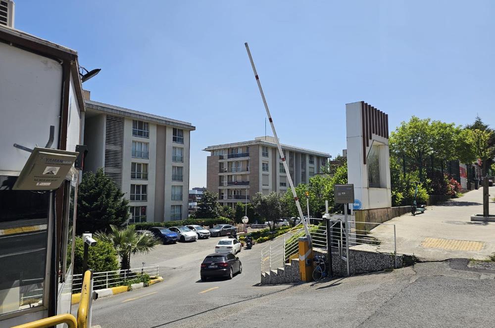PENDİK ÇAMLIK CRYSTAL PARK YATIRIMLIK/ OTURUMLUK 1+1 DAİRE