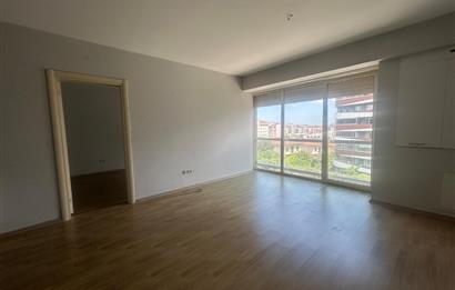 ÇAMLIK CRYSTAL PARK SİTESİ GENİŞ KULLANIMLI 1+1 DAİRE