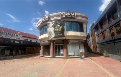 Serdivan Cadde Üzeri Satılık Prestijli İş Yeri - 560m²