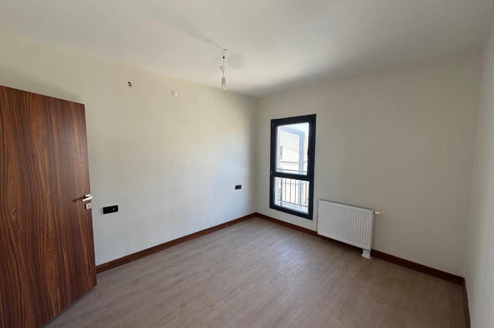 TUZLA AYDINLI TOKİ KONUTLARINDA SATILIK 2+1 DAİRE