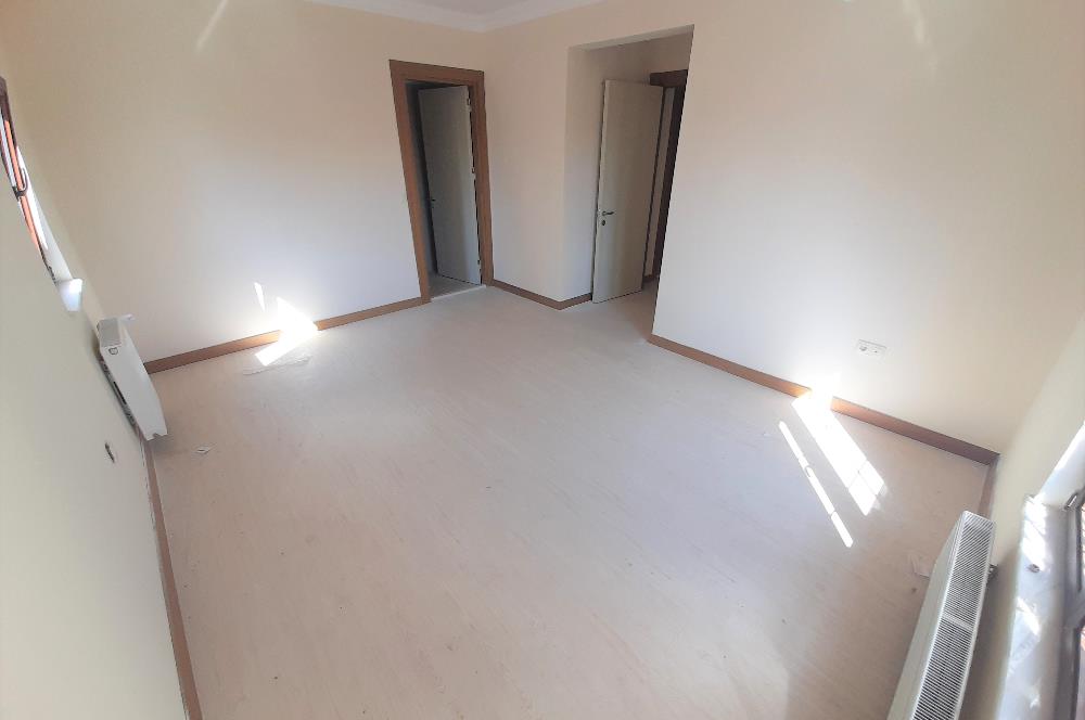 809 ETAP / 3+1 / CADDE ÜSTÜNDE MERKEZİ KONUMDA GİRİŞ KAT SATILIK