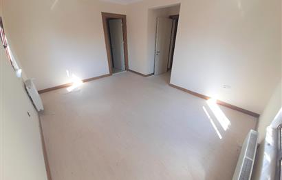 809 ETAP / 3+1 / CADDE ÜSTÜNDE MERKEZİ KONUMDA GİRİŞ KAT SATILIK
