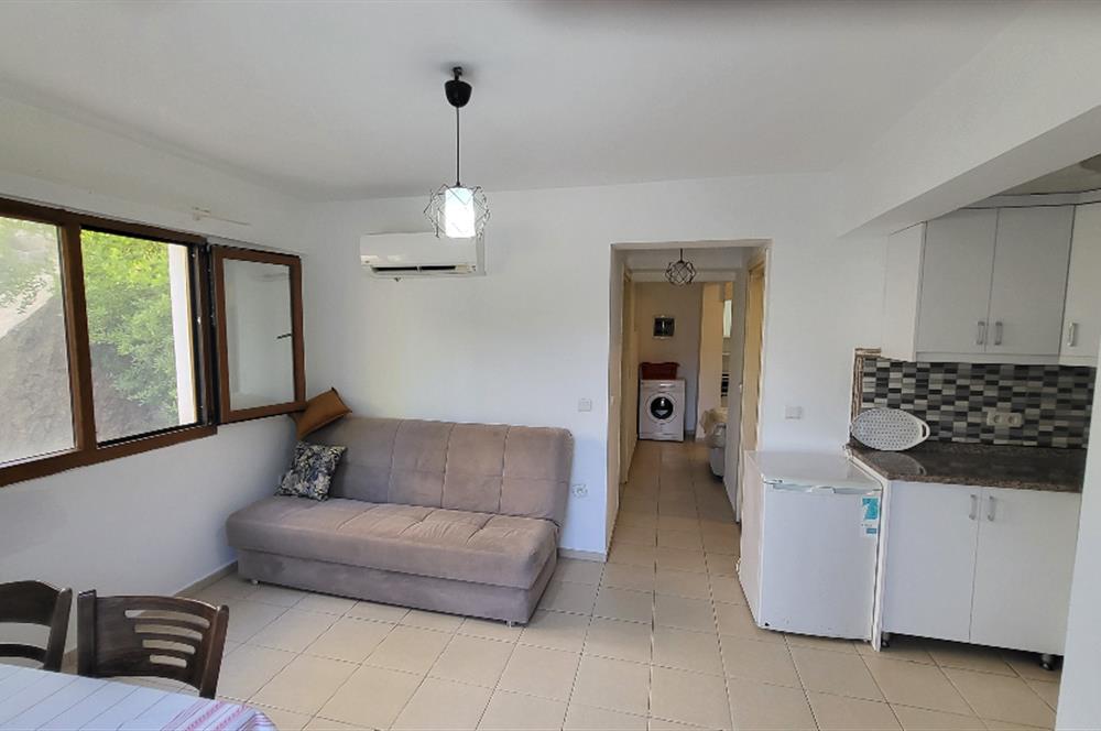 Yalıkavak'ta Havuzlu Sitede Eşyalı 2+1 Kiralık Daire