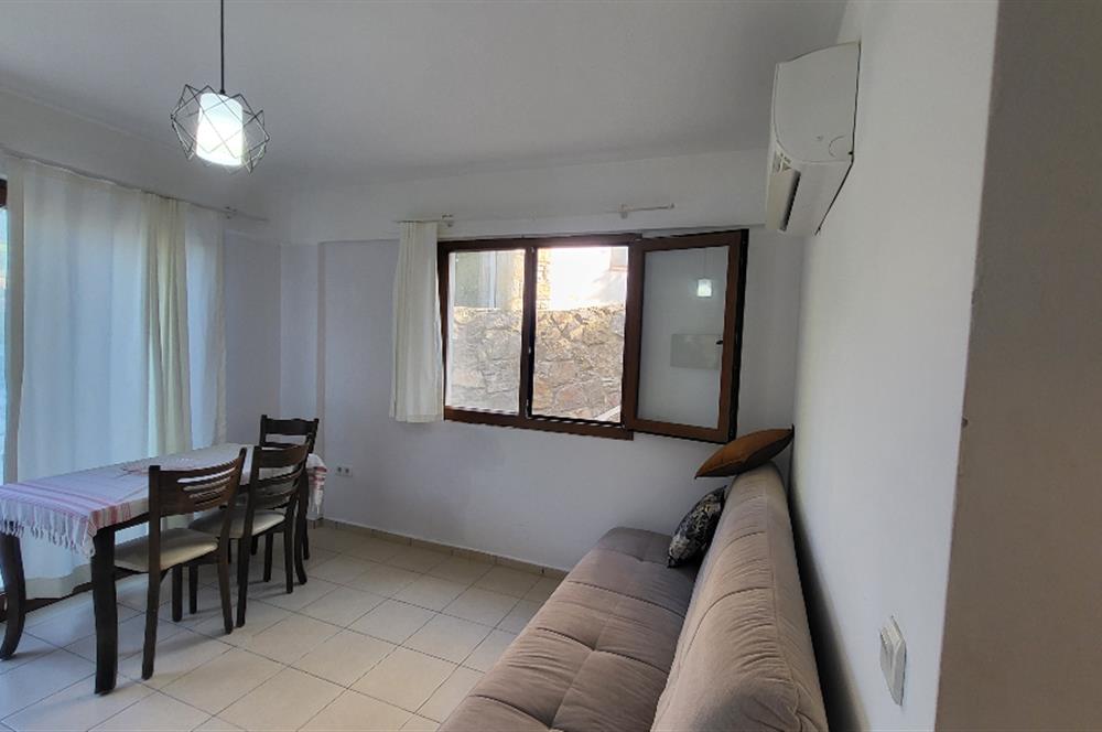 Yalıkavak'ta Havuzlu Sitede Eşyalı 2+1 Kiralık Daire