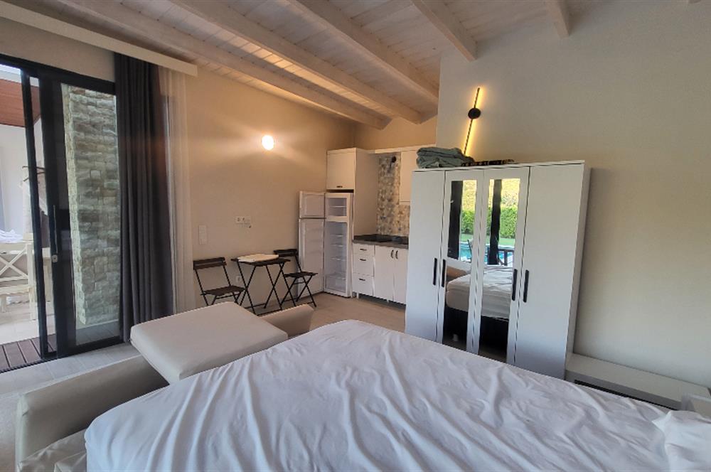 Bodrum Gündoğan'da Özel havuzlu Eşyalı Kiralık 4+1 Lüks Villa