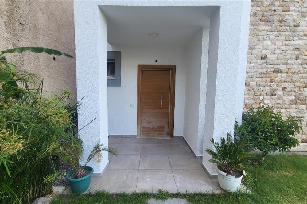 Bodrum Gündoğan'da Özel havuzlu Eşyalı Kiralık 4+1 Lüks Villa