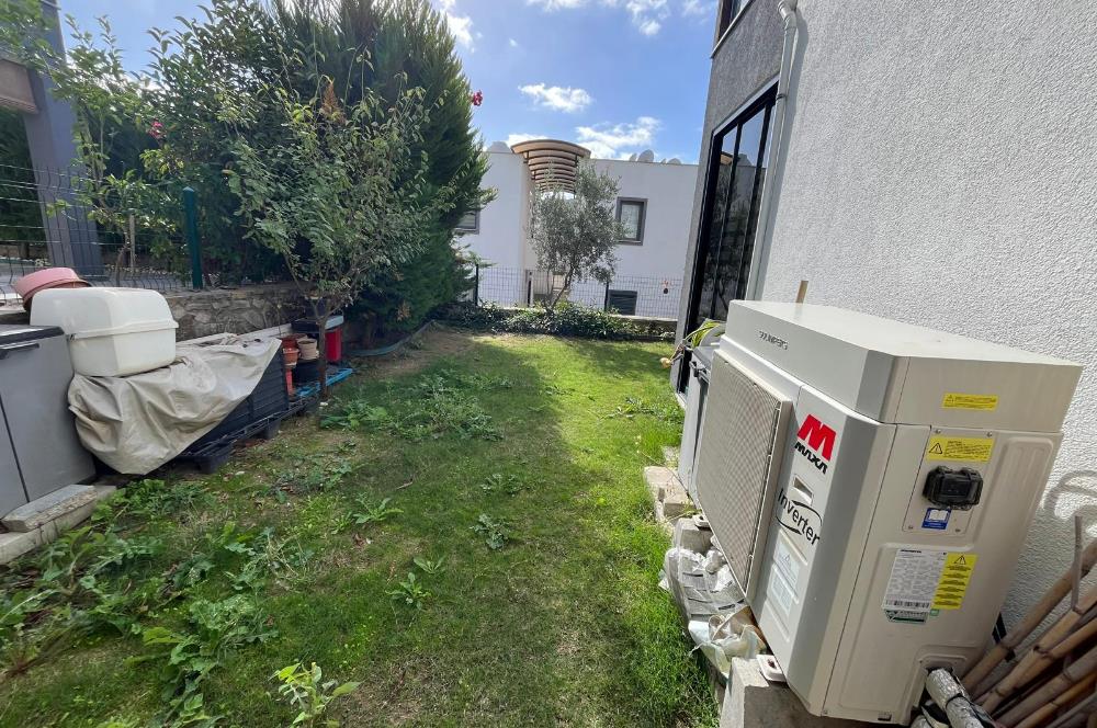 Turgutreis'de Havuzlu Sitede Satılık 3+1 Bahçeli Daire