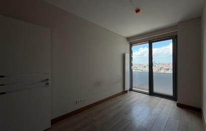 C21 ROOF ŞUA ELİTE BOŞ ÇAMLICA AKASYA CEPHE KAPALI MUTFAK 2+1