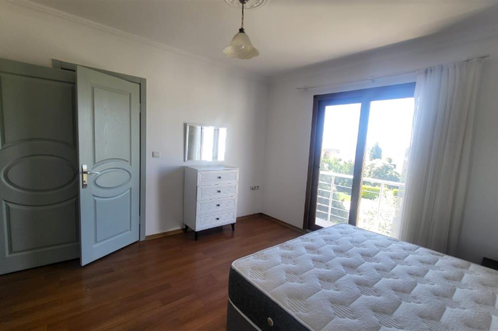 Yalıkavak'ta Deniz Manzaralı Ebeveyn banyolu Eşyalı 2+1 Kiralık Daire